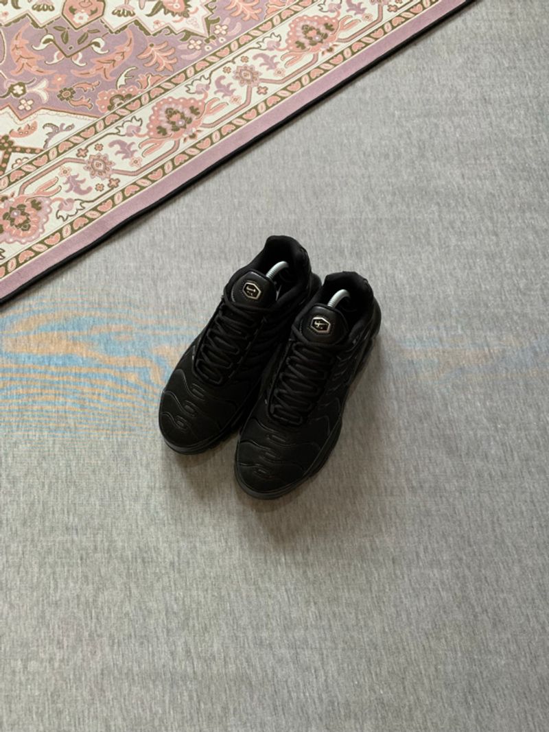 Nike Air Max Tn Plus Triple Black, foto 3