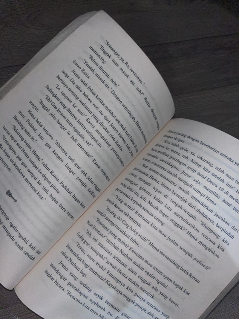 Novel Bandung After Rain, foto 6