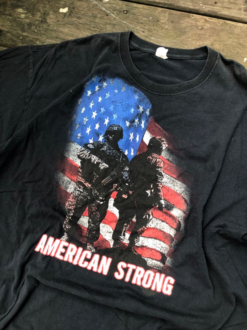 T-shirt  American Strong By Jerzess, foto 2