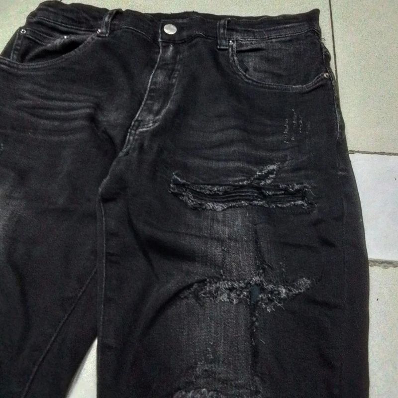 Amiri Distressed Slim Fit Jeans, foto 4