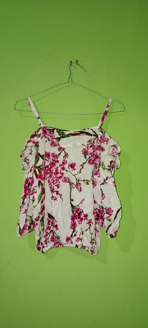 sabrina crop bunga