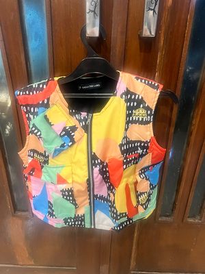 Printed Zip up Vest