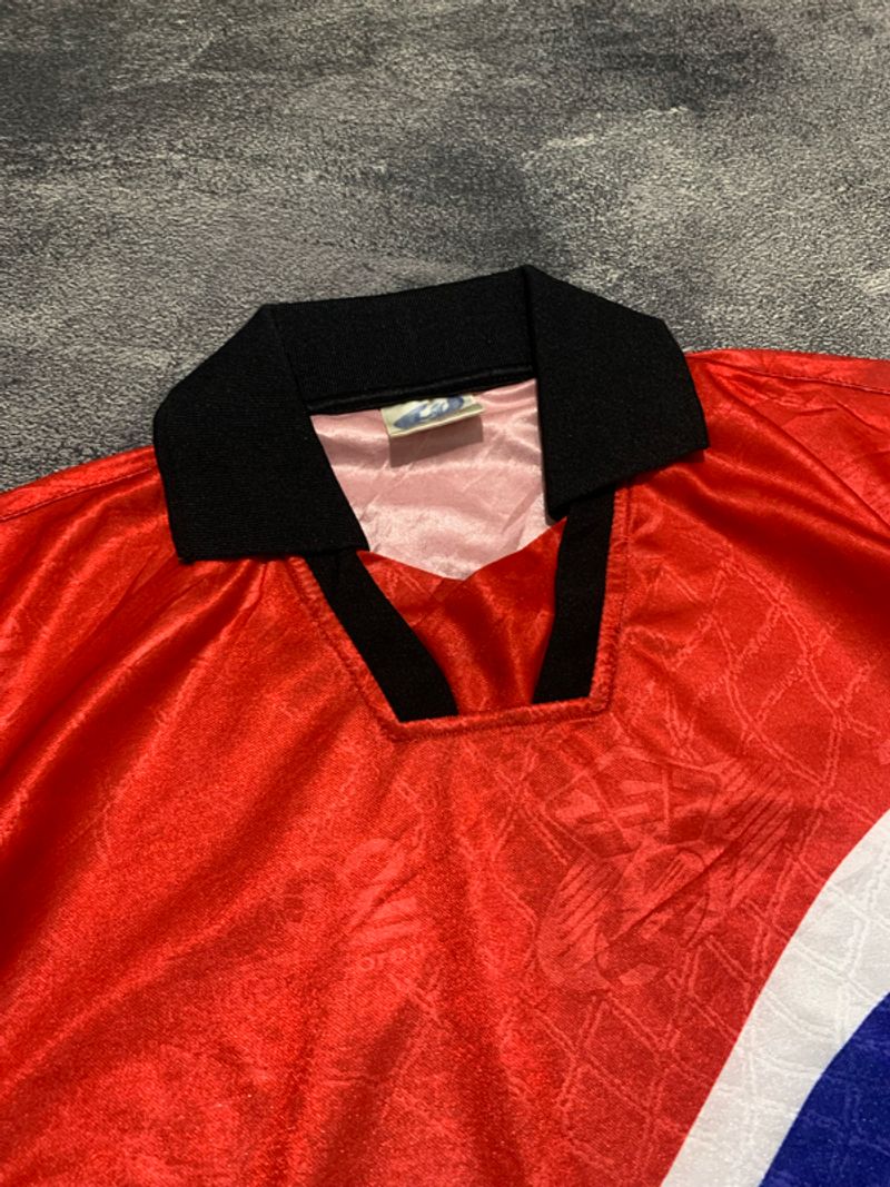 Jersey template korea selatan 1994, foto 2