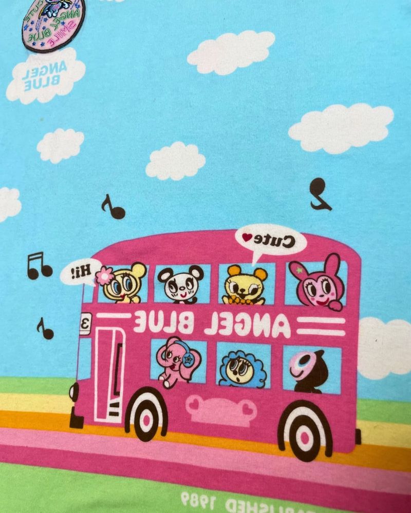 angel blue rainbow bus graphic tee, foto 7