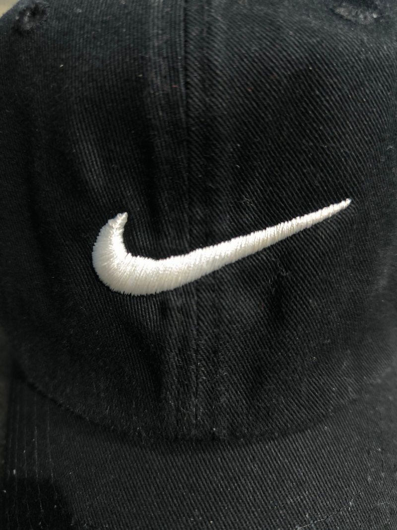 Topi Nike Simple Logo, foto 2