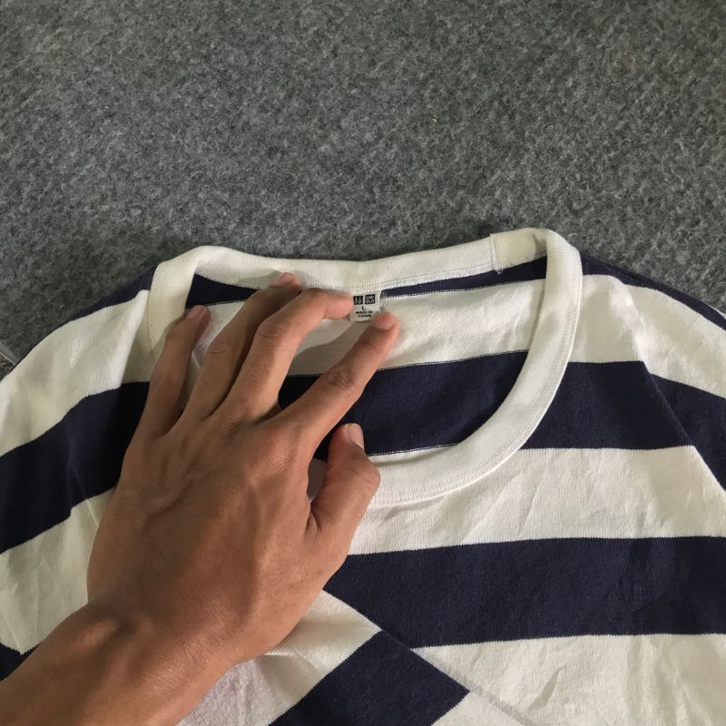 LONGSLEEVE STRIPE SALUR UNIQLO SECOND, foto 3