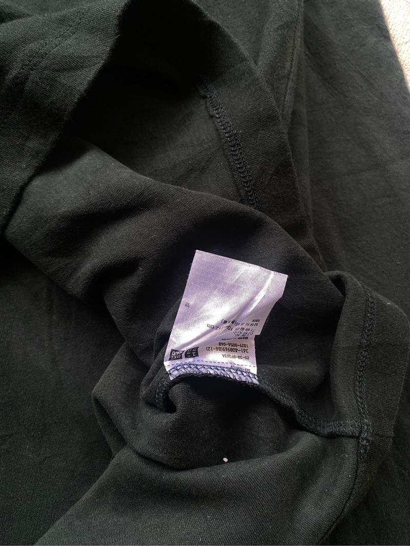 Kaos uniqlo, foto 3