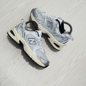 New balance 530