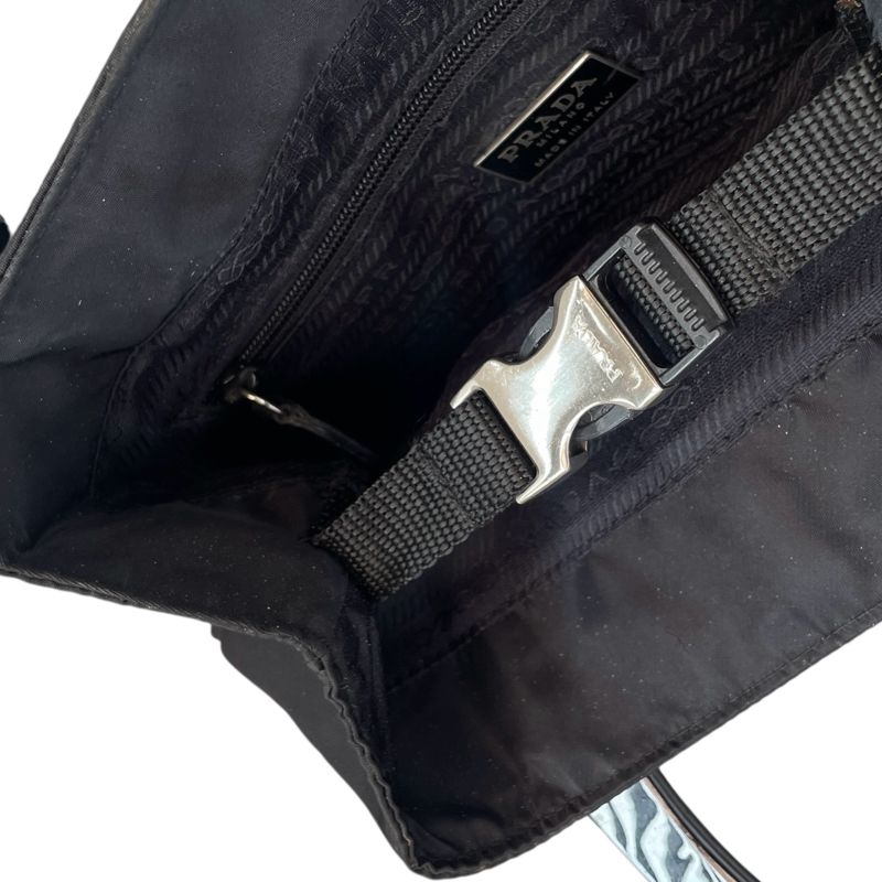 prada nylon top handle bag, foto 7