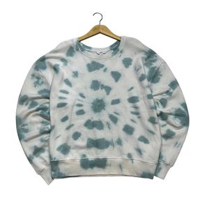 CREWNECK