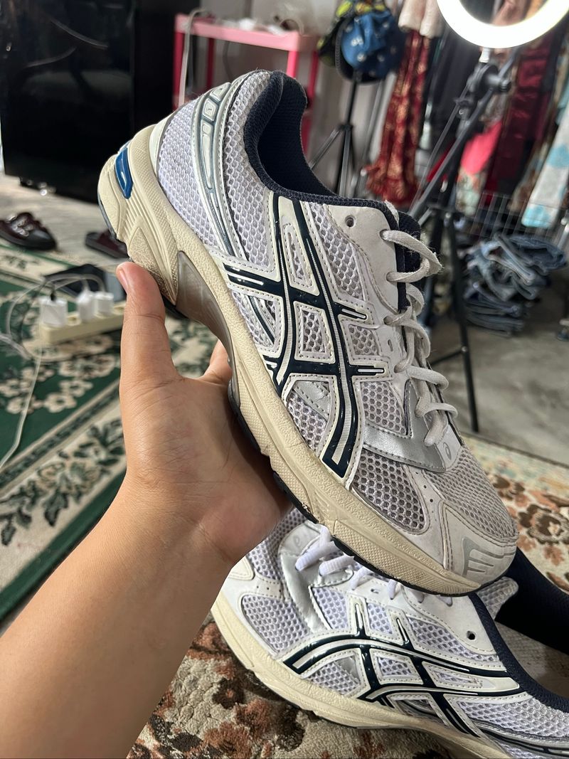 SEPATU ASICS, foto 2