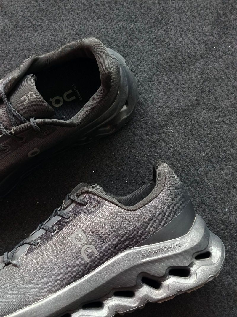 OnCloud Tilt Black Eclipse, foto 2