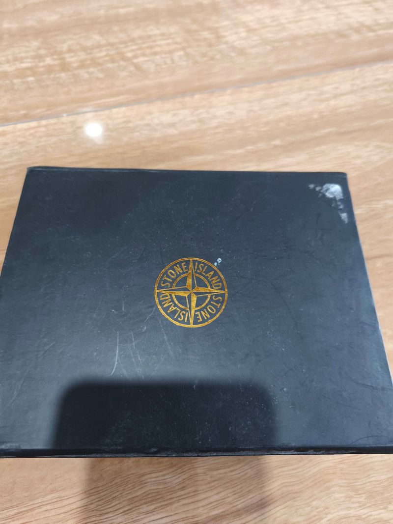 Dompet hitam stone island, foto 2