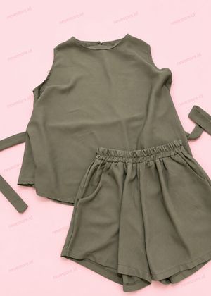 Setelan Choco Sleeveless Shorts One Set