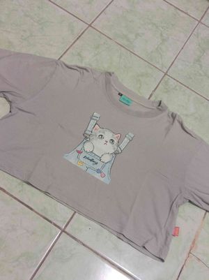 Avant Garde Crop top Wanita gray
