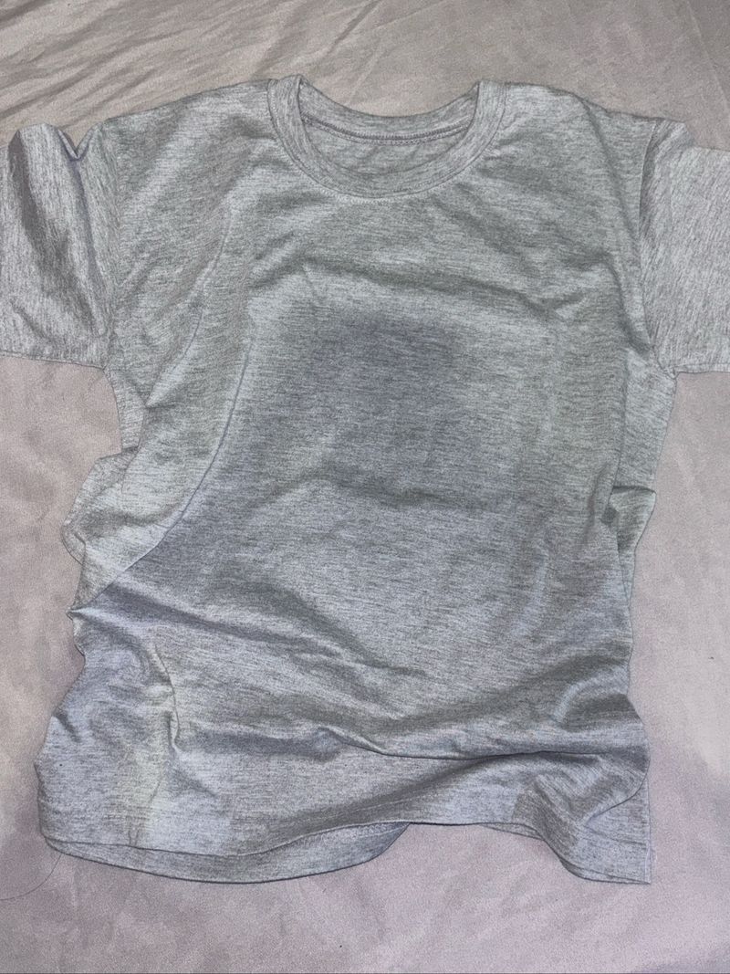 Basic Grey Shrit, foto 2