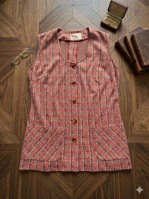 Outer tweed