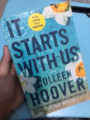 It Starts With Us by Colleen Hoover