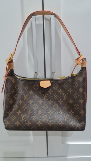 Louis Vuitton Pochette Hills Monogram