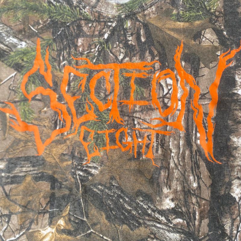 Section 8 Real Tree Embroidered Tshirt, foto 2