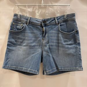 Celena Pendek Denim Massimo Dutti