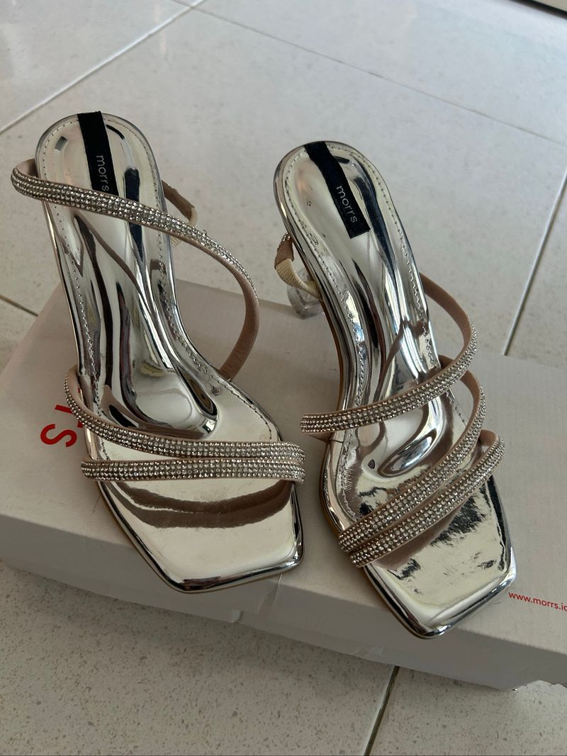 Morrs x Morningsol — Silver Heels, foto 4