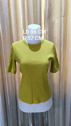 Uniqlo Ribbed Knit Top Yellow Mustard