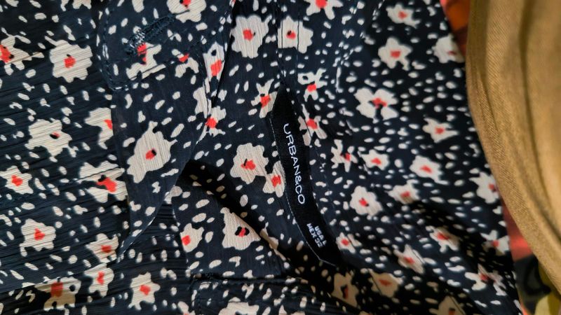 Urban & Co Blouse Bunga, foto 3