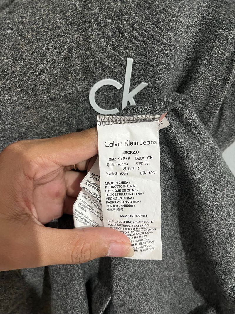 Calvin Klein T'shirt Wanita Presbody, foto 6