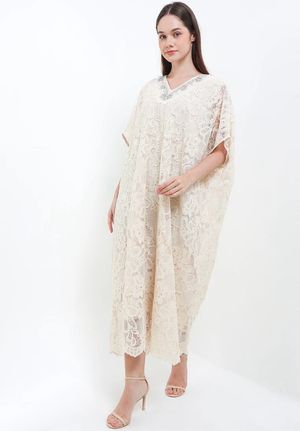 Minimalist Other dress Wanita cream