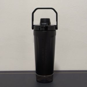 Stanley The Vitalize Shaker Bottle - Black