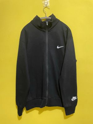Jaket nike