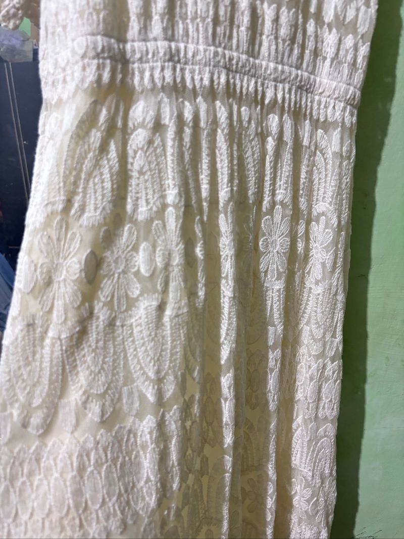 Dress putih cantik, foto 2