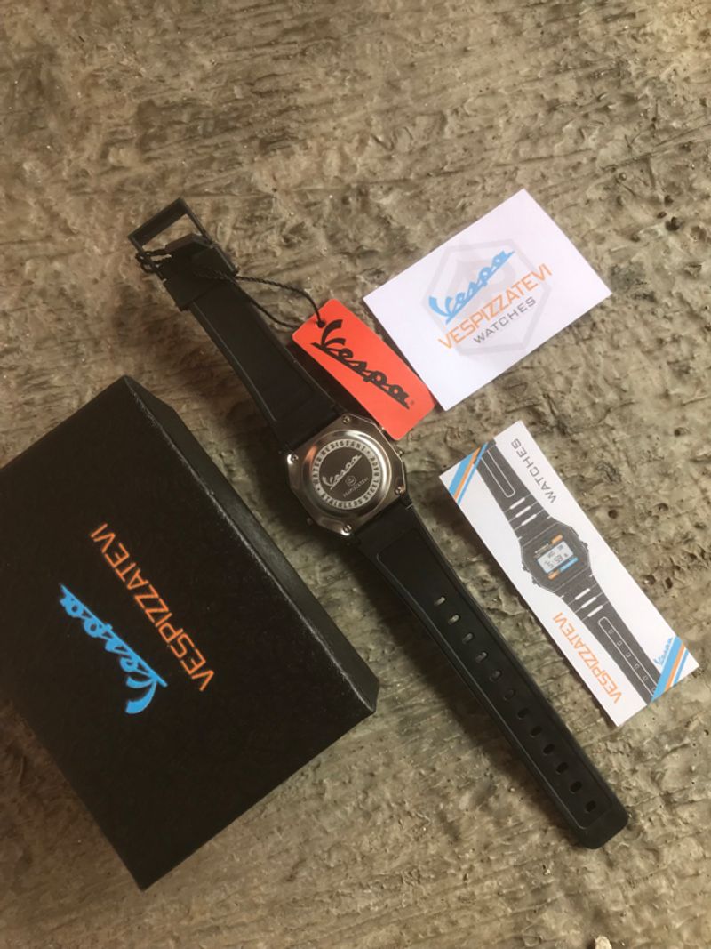 Vespa watch, foto 2