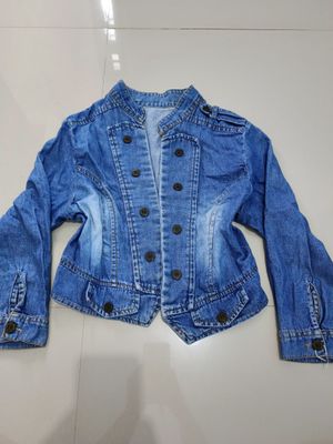 Jaket jeans cantik