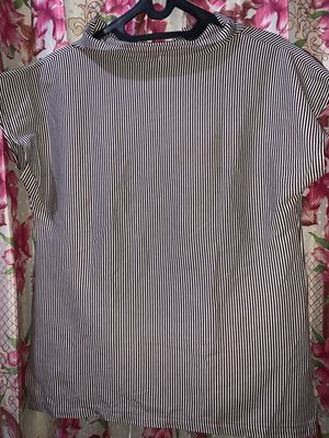 Vintage Wanita white black