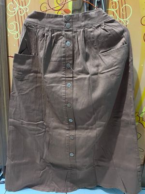 no merk rok coklat