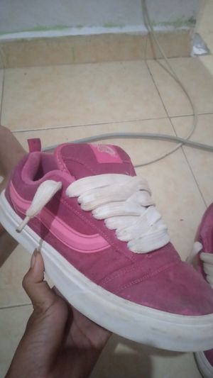 VANS Streetwear Casual Sneakers Pria pink