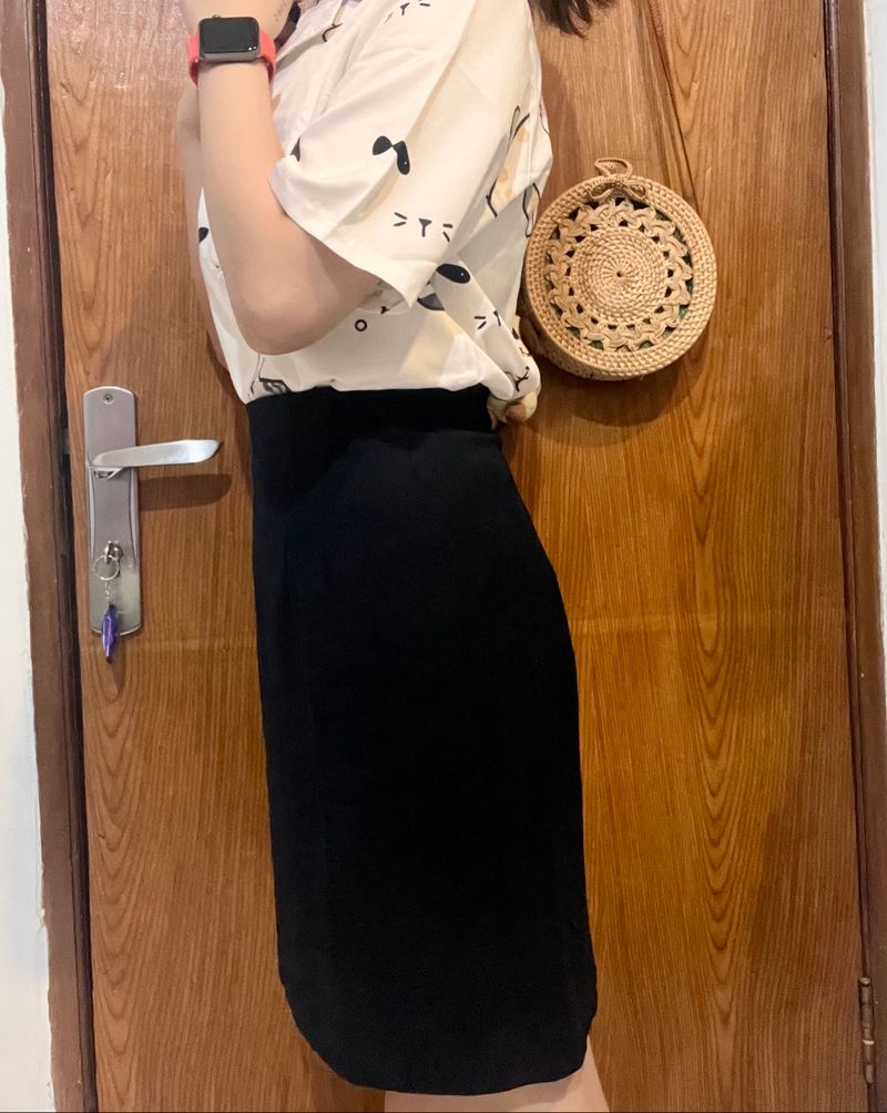 Rok Wanita Biru Dongker Selutut, foto 3