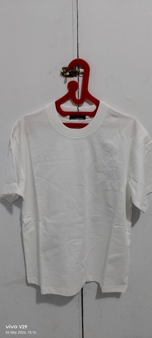 Kaos Putih Louis Vuitton