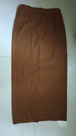 Strip span skirt