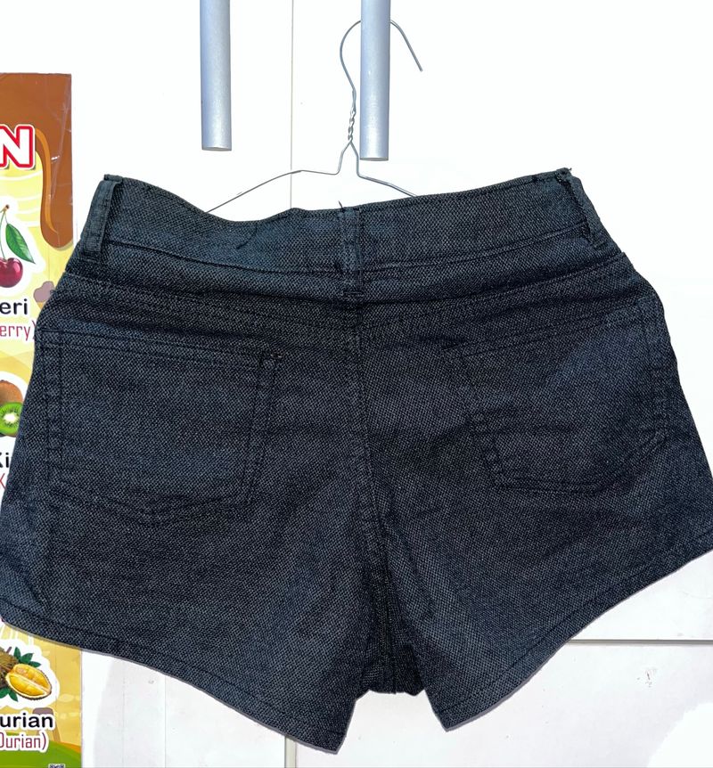 Celana pendek denim wanita, foto 2