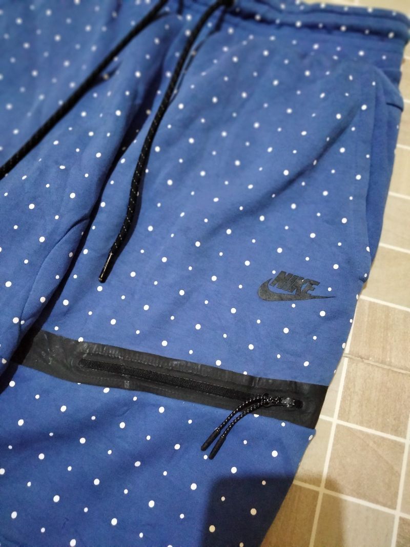 Nike tech, foto 3