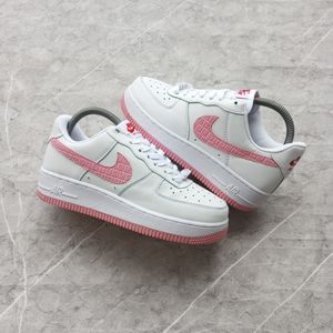 Nike Casual Sneakers Wanita white pink