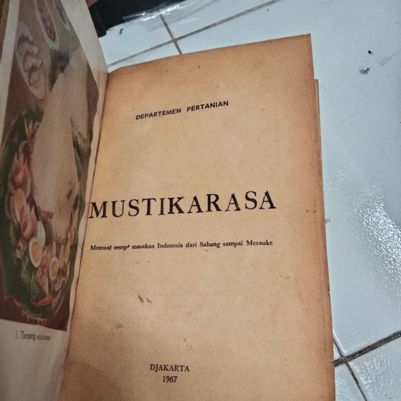 Buku mustika rasa, foto 2