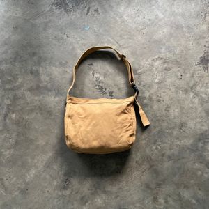 Tas Slempang kanvas