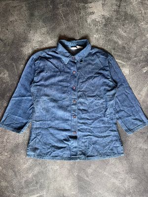 Kemeja denim