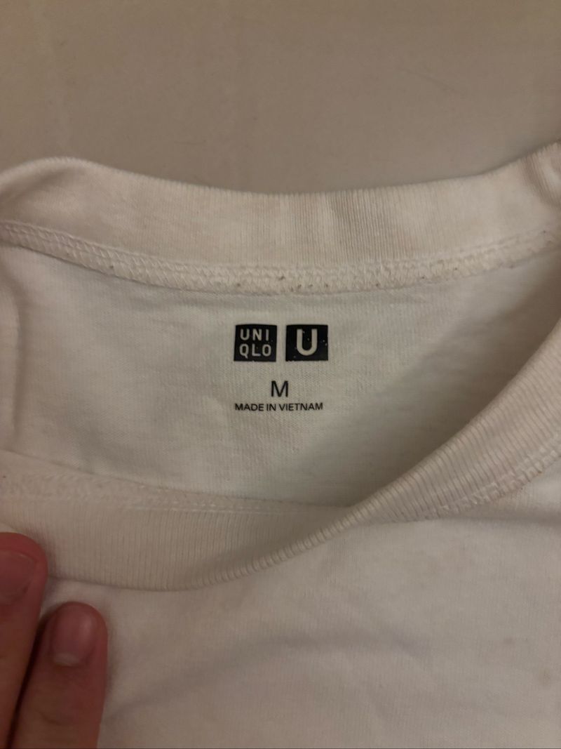 Kaos polos Uniqlo, foto 2