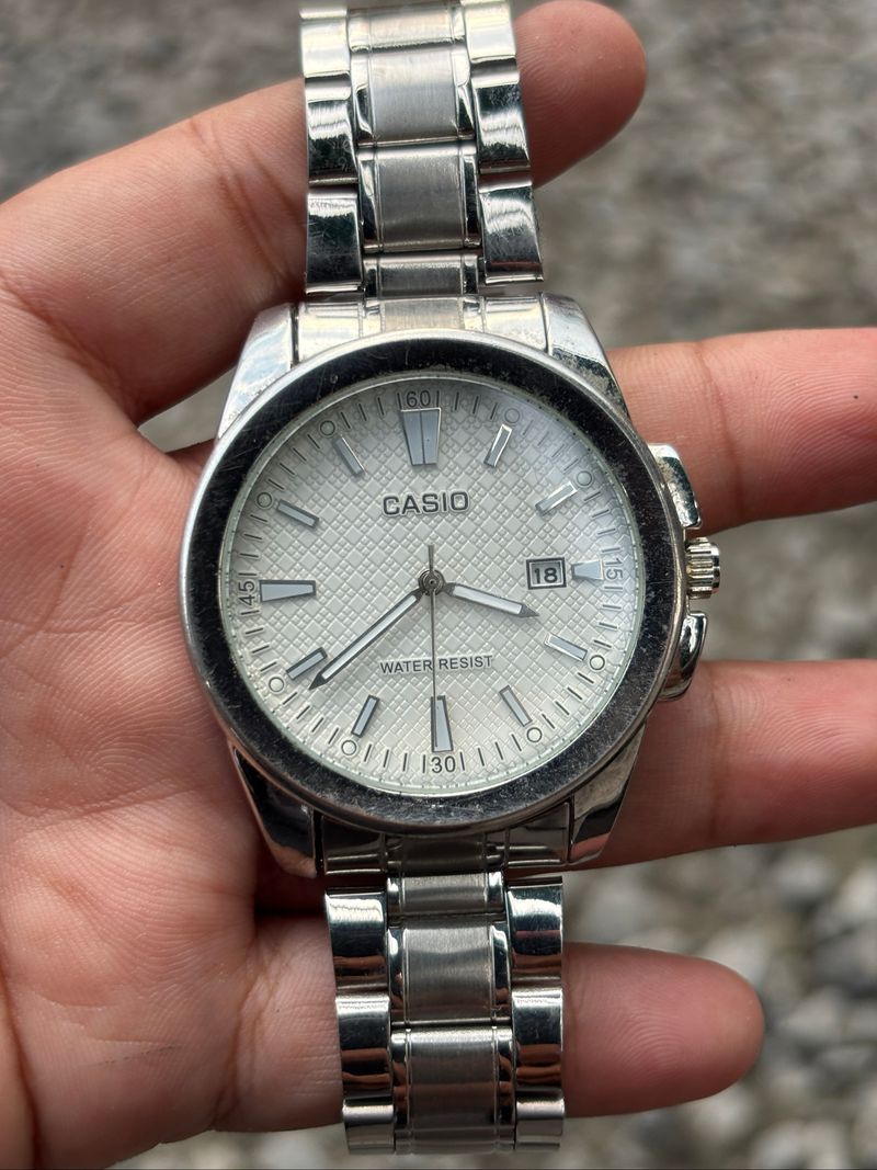 JAM CASIO EDIFICE WHITE DIAL, foto 2