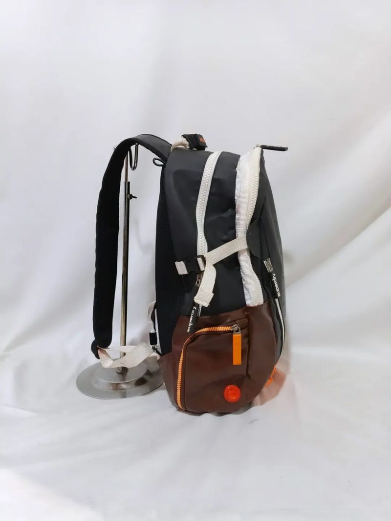 Superdry Mens Trap Black & Multicolor Waterproof Backpack Or, foto 4